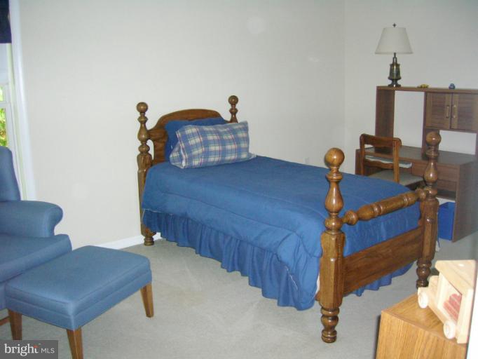 7850 Pembridge Road Manassas, VA 20112 - Photo 21 of 24 Bedroom