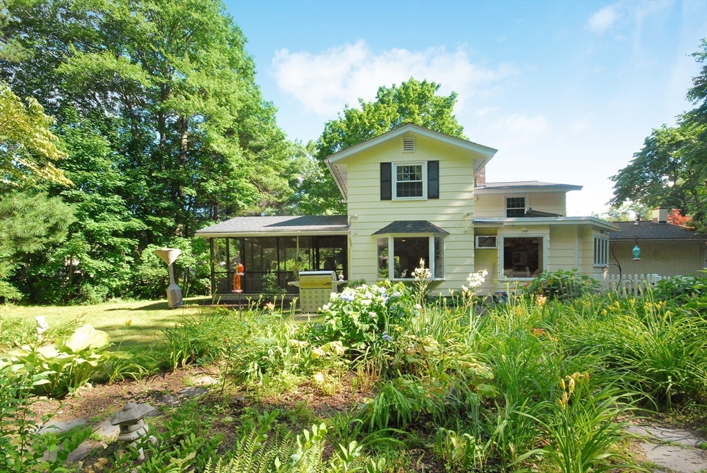 41 Clarissa Road Chelmsford, MA 01824 - Photo 26 of 26 a view of a house with yard and sitting area
