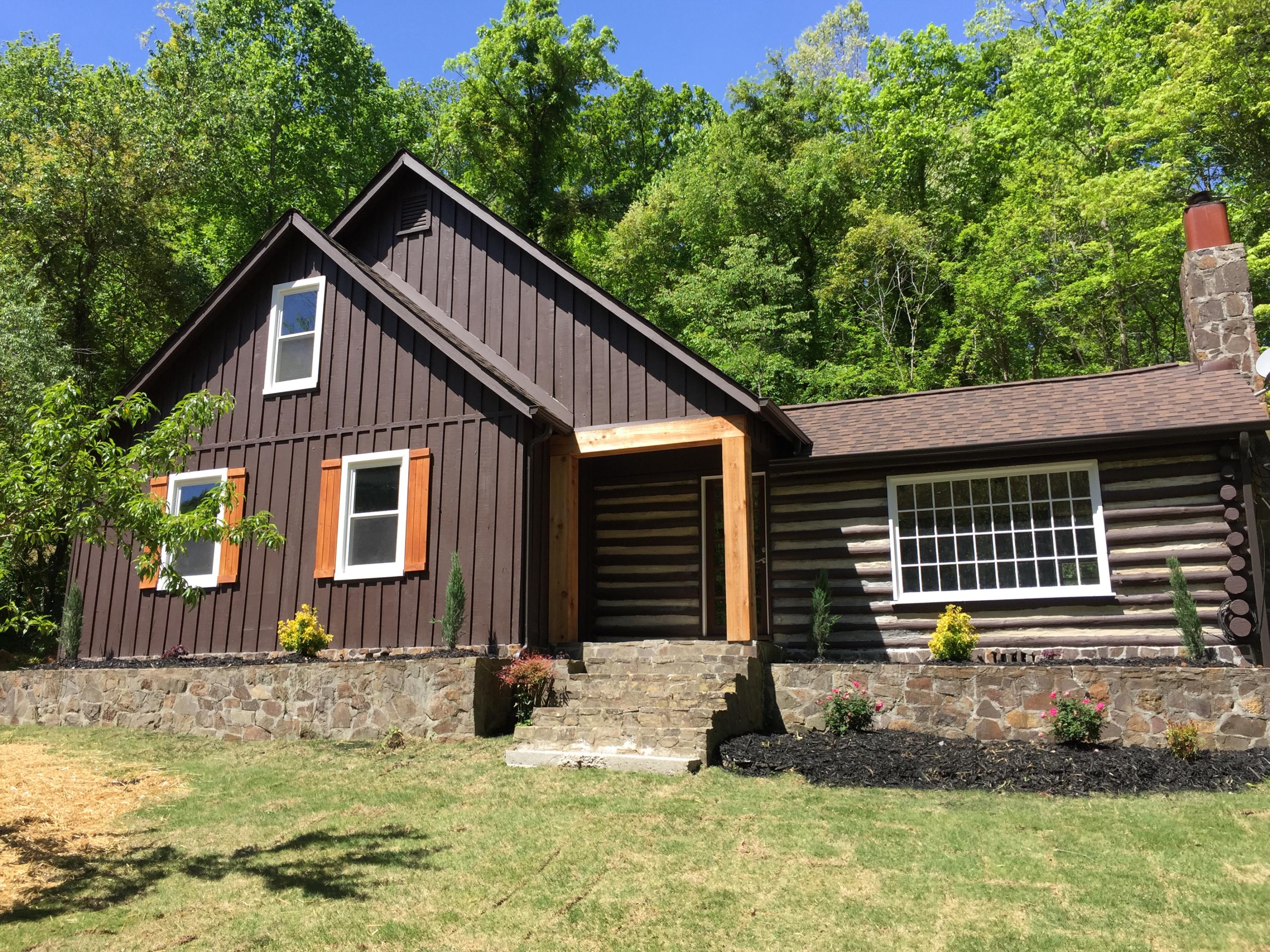 Cabin front 1