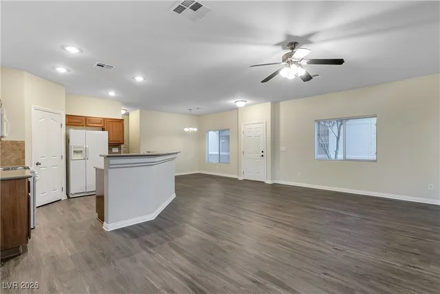 $1,850 | 8655 Traveling Breeze Avenue, Unit 103, Las Vegas, NV 89178