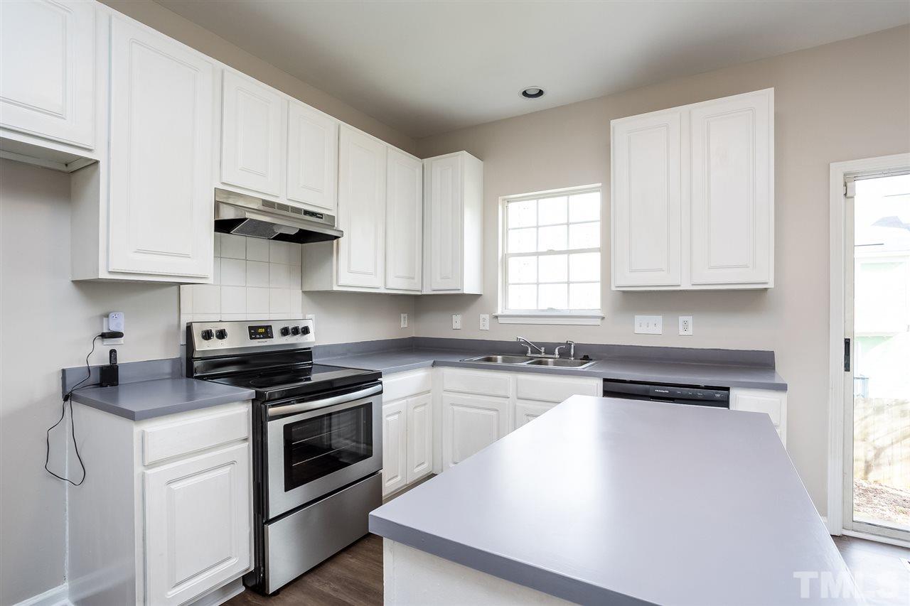 632 Hanska Way Raleigh, NC 27610 - Photo 9 of 25 Gallery Image 9