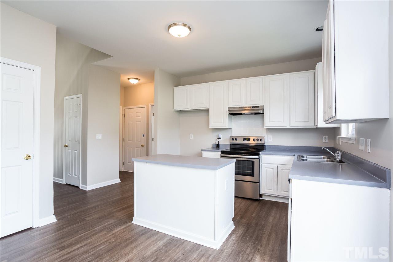 632 Hanska Way Raleigh, NC 27610 - Photo 10 of 25 Gallery Image 10