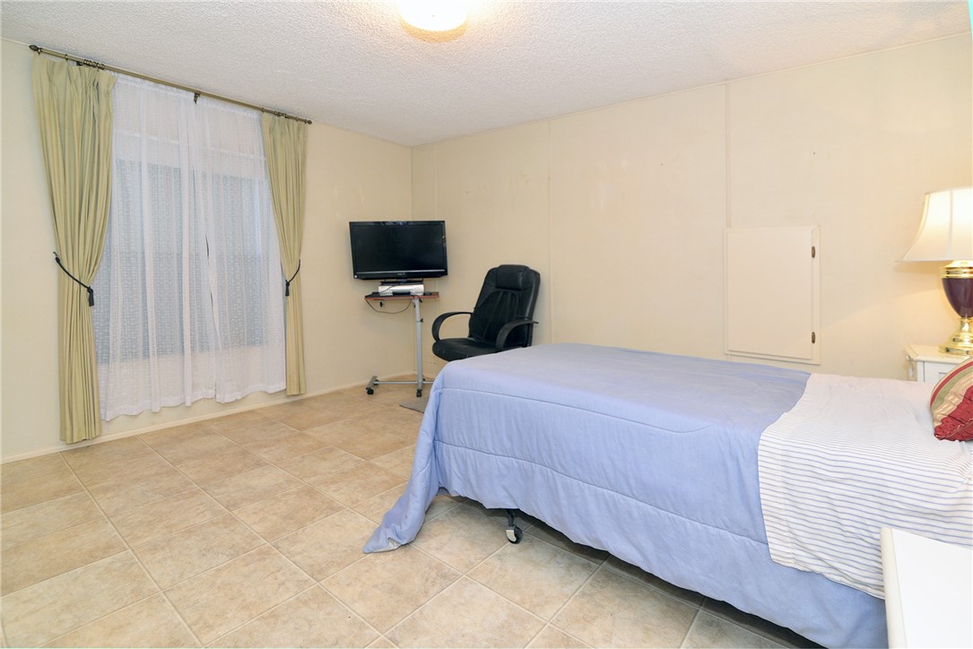 642 Periwinkle Circle Sebastian, FL 32976 - Photo 17 of 36