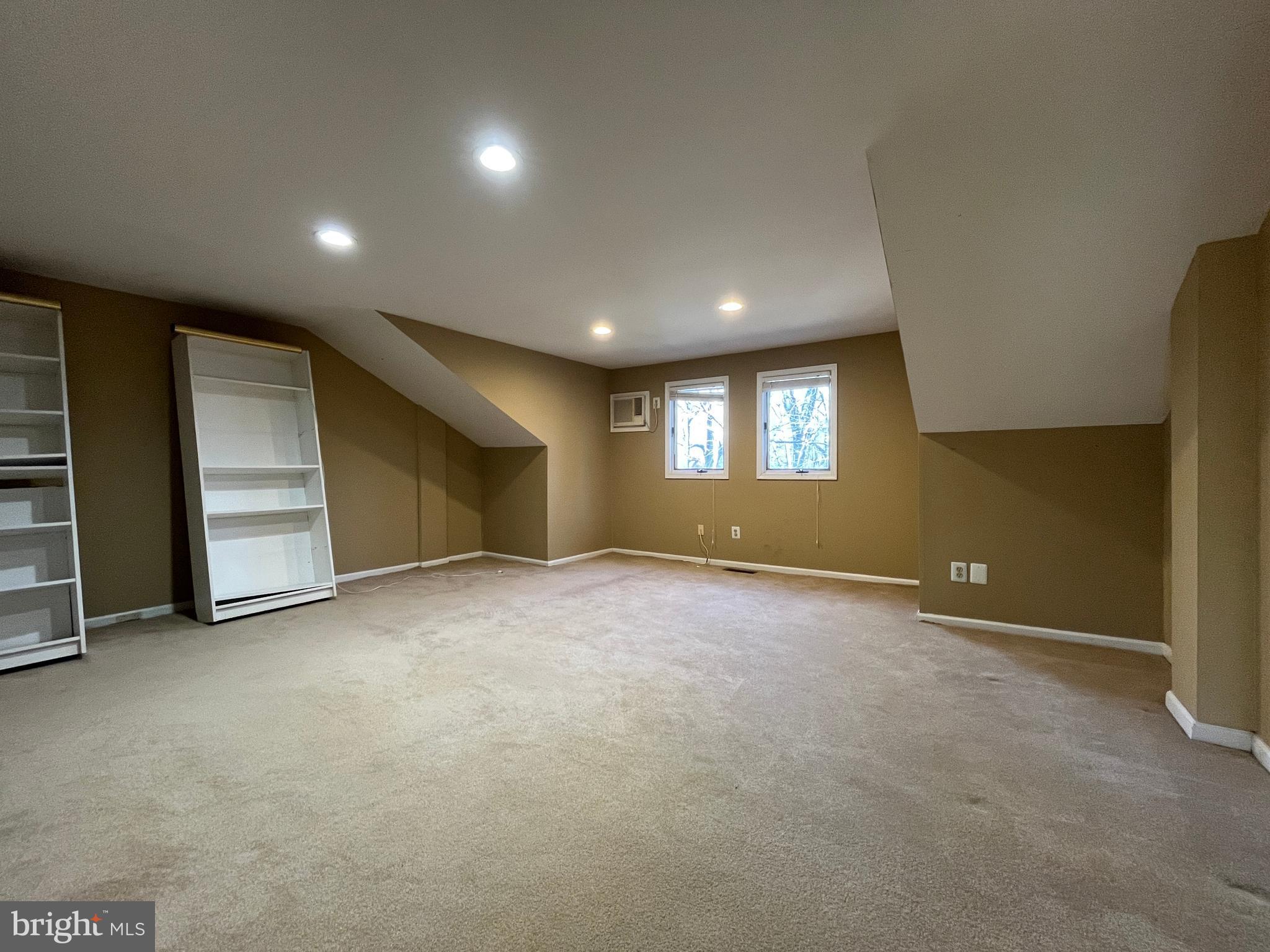 504 Williamson Circle Media, PA 19063 - Photo 25 of 30 3rd floor Loft