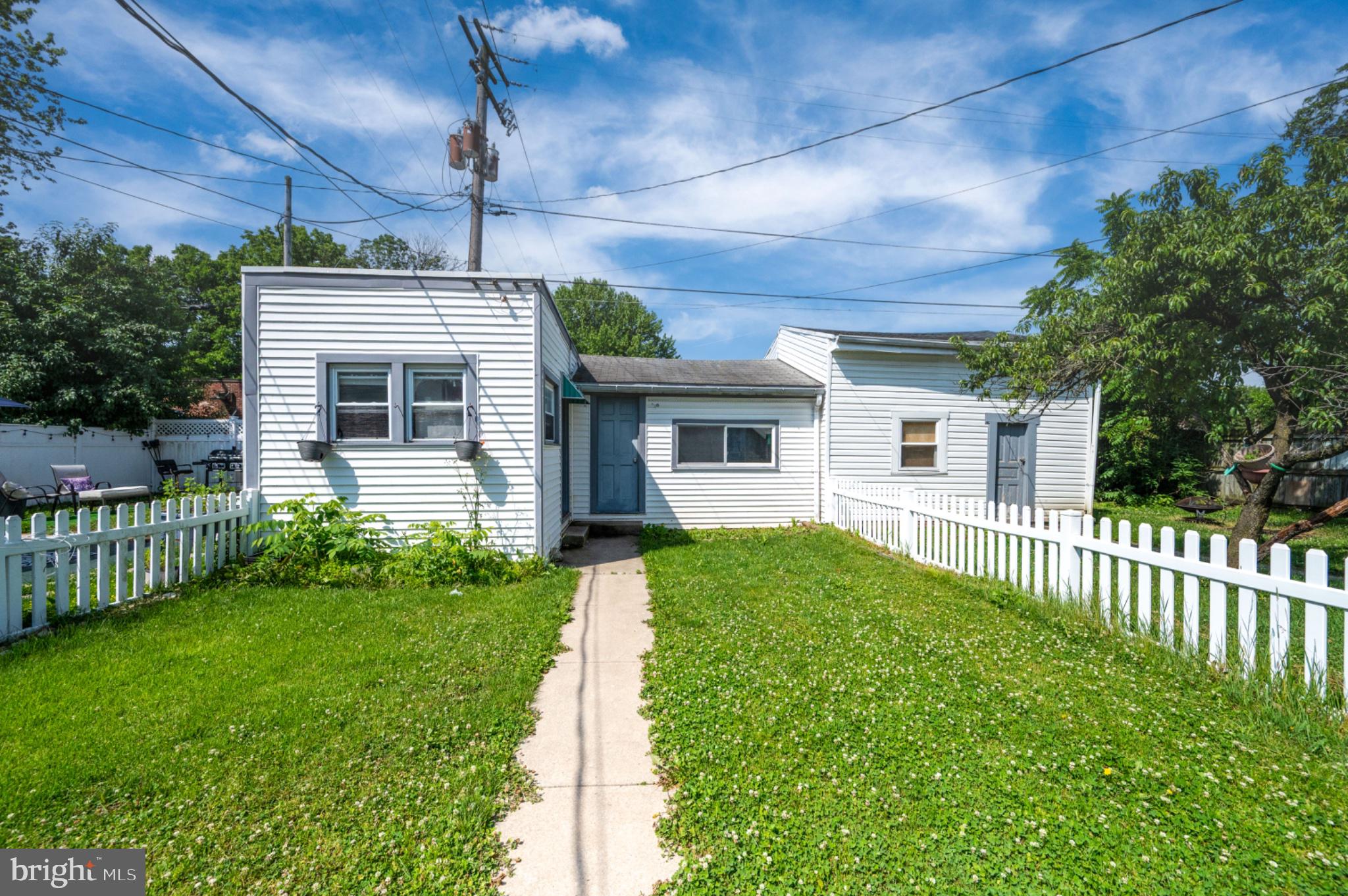 1448 Luzerne Street Reading, PA 19601 - Photo 27 of 32 Charming home with lush green yard.