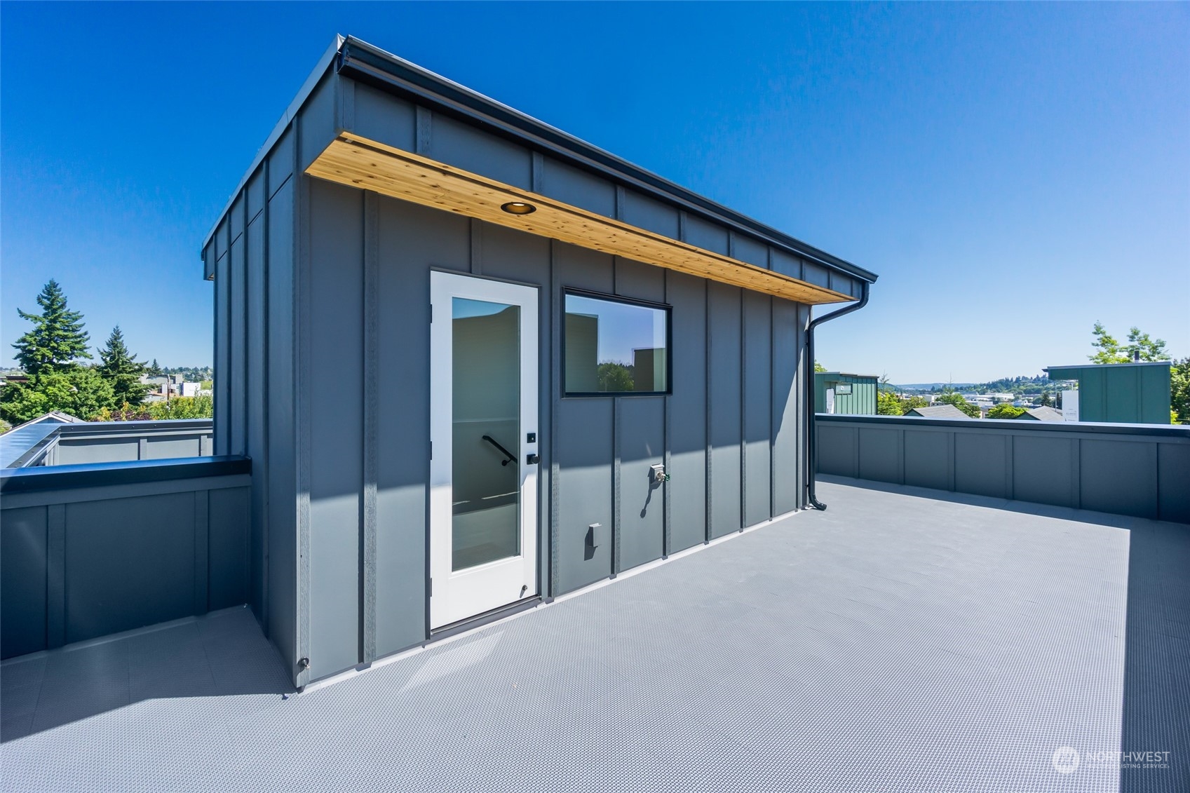 2620 Northwest 62nd Street, Unit B Seattle, WA 98107 - Photo 31 of 34 a house view with a backyard space