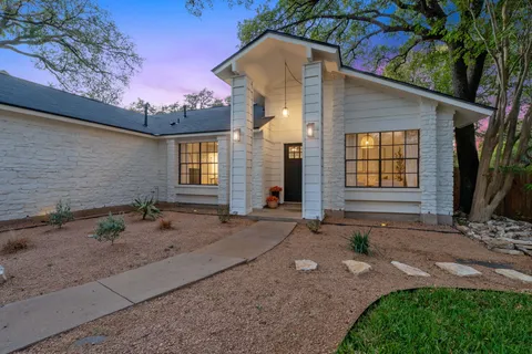 $749,000 | 5714 Abilene Trail, Austin, TX 78749