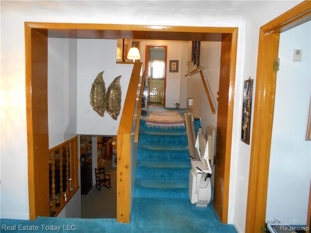 26798 Sumpter Road Belleville, MI 48111 - Photo 10 of 11 Sumpter staircase.JPG