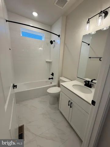 $699,999 | 111 Pawn Court, Winchester, VA 22602