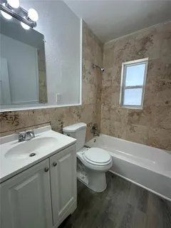 $2,095 | 1737 Liberty Street, Unit 10, Hollywood, FL 33020