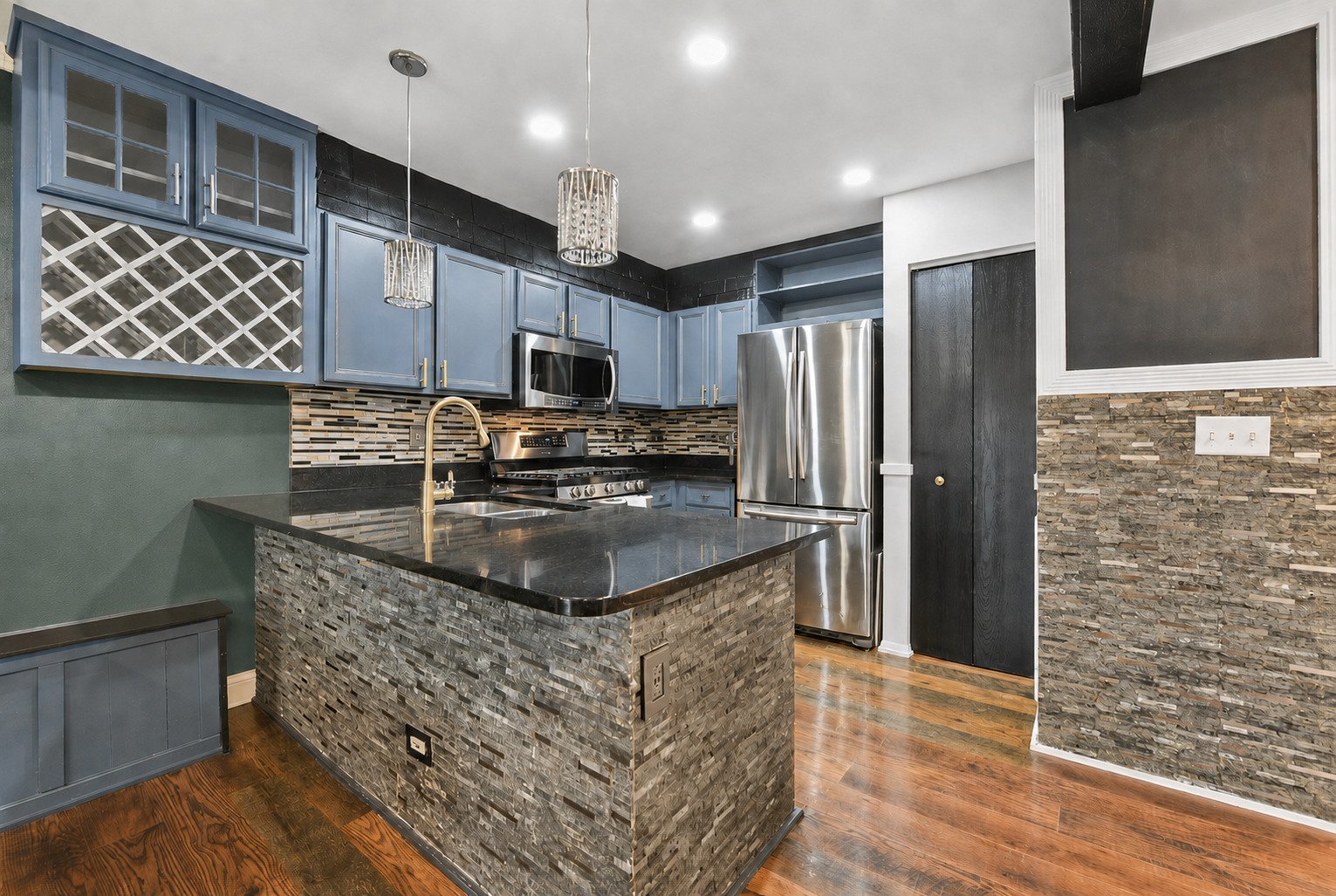 356 Ogden Falls Boulevard, Unit 356 Oswego, IL 60543 - Photo 7 of 16