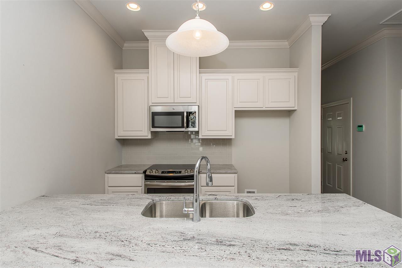 11533 Cottageview Lane, Unit 11B Baton Rouge, LA 70816 - Photo 28 of 38 Gallery Image 28