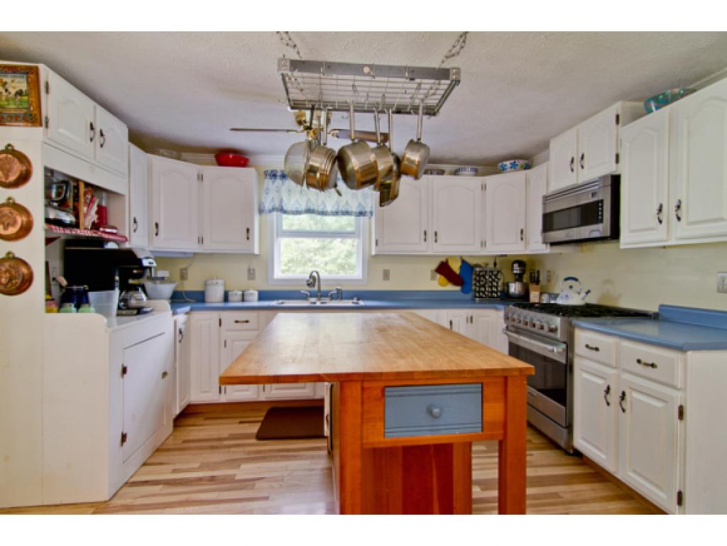 254 Dillingham Road North Berwick, ME 03906 - Photo 2 of 35