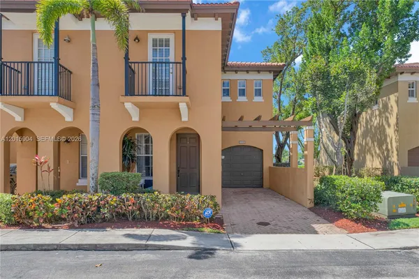 $539,000 | 6893 Julia Gardens Drive, Coconut Creek, FL 33073