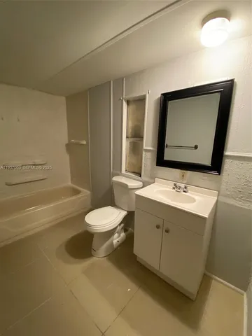 $1,900 | 10457 South 228th Lane, Unit A, Boca Raton, FL 33428