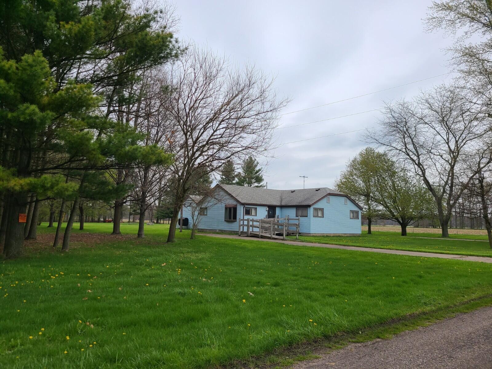 36654 82nd Avenue Decatur, MI 49045 - Photo 1 of 10 20220505_120541