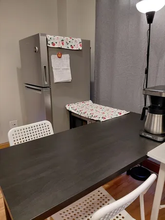 $2,400 | 57 Gainsborough Street, Unit 2, Boston, MA 02115