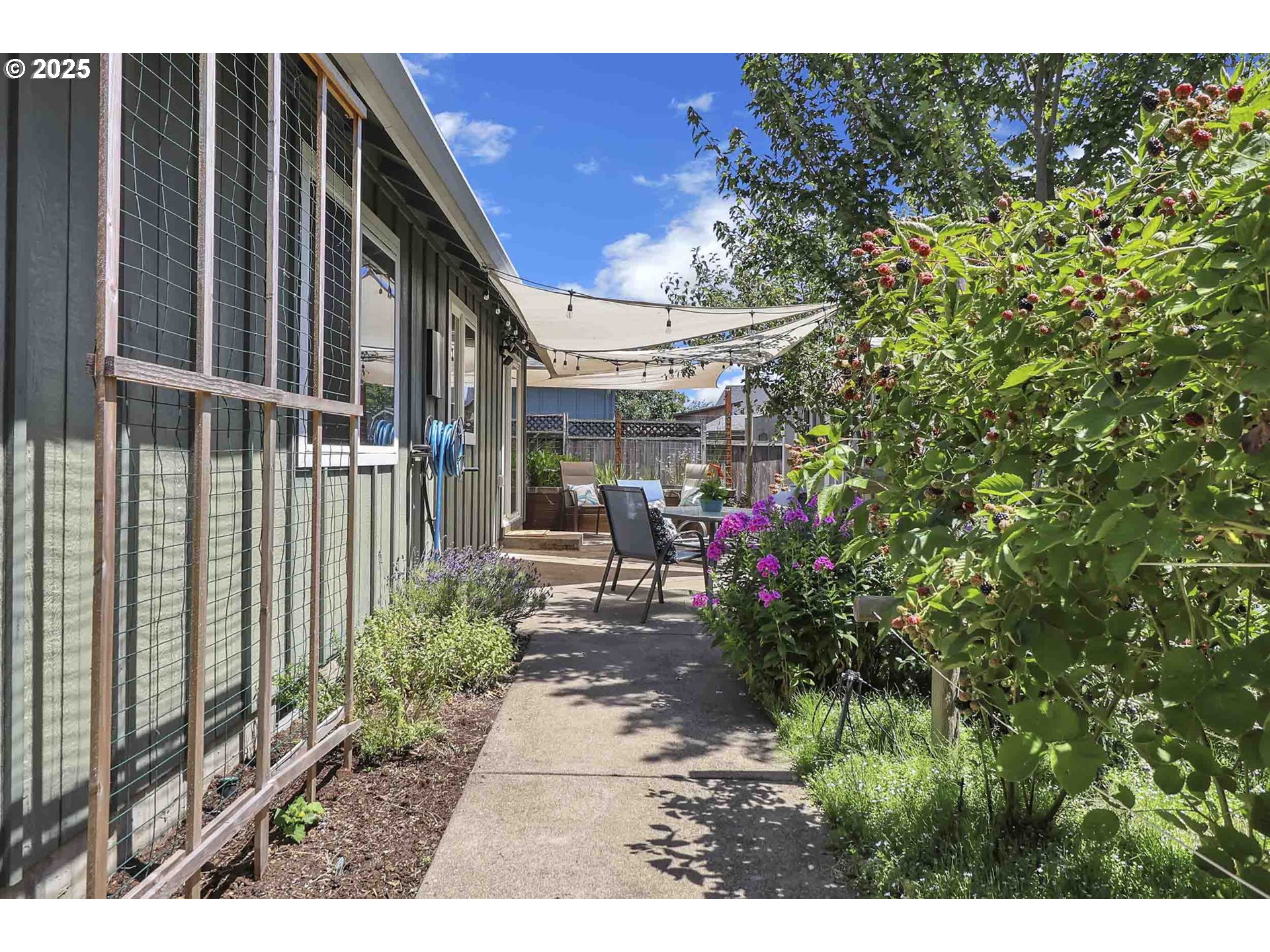 5986 Rombauer Road Eugene, OR 97402 - Photo 39 of 48 Gallery Image 39