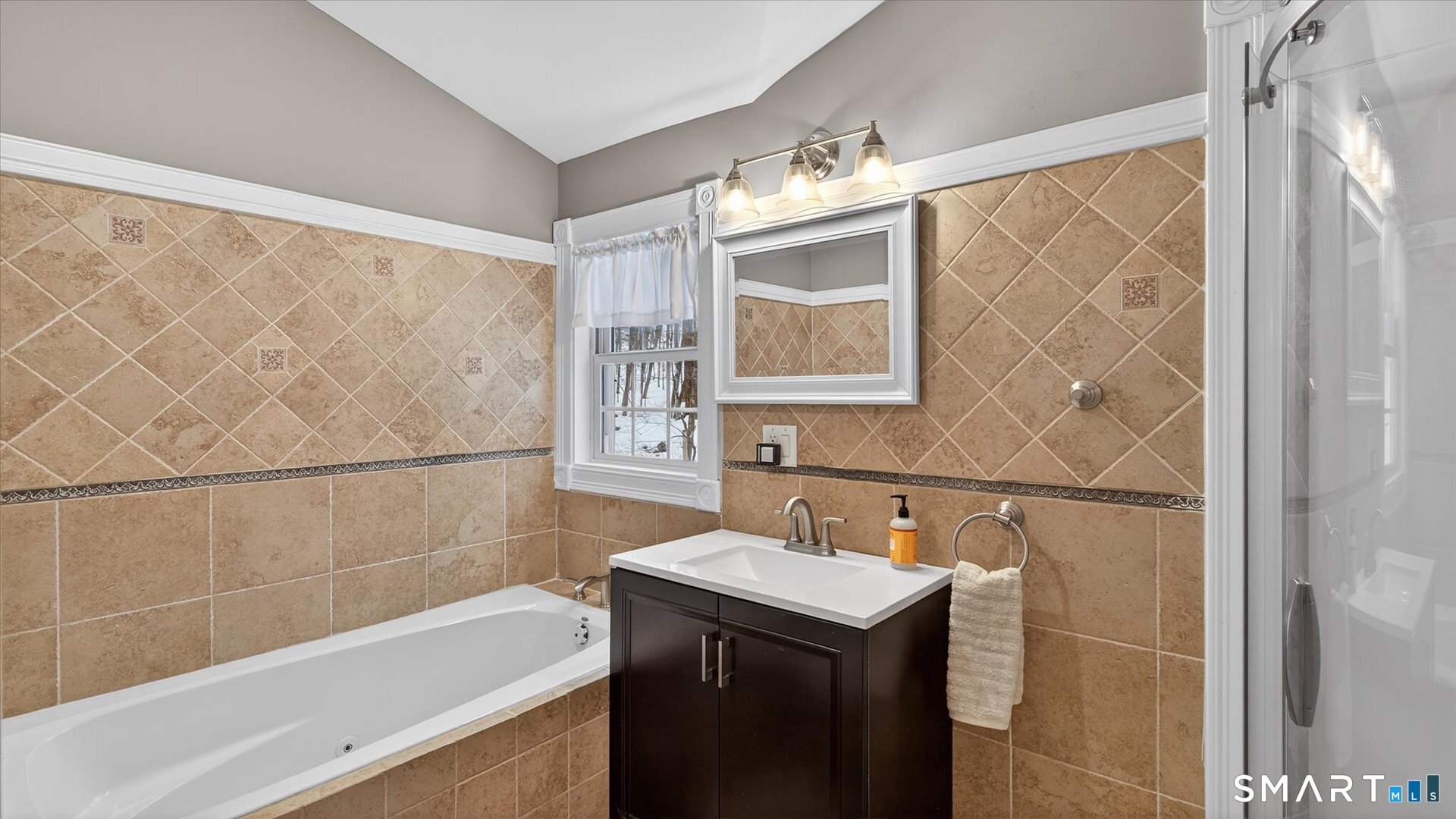 308 Cherry Brook Road Canton, CT 06019 - Photo 19 of 39