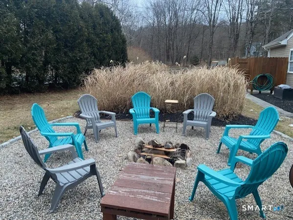 $359,000 | 308 Cherry Brook Road, Canton, CT 06019