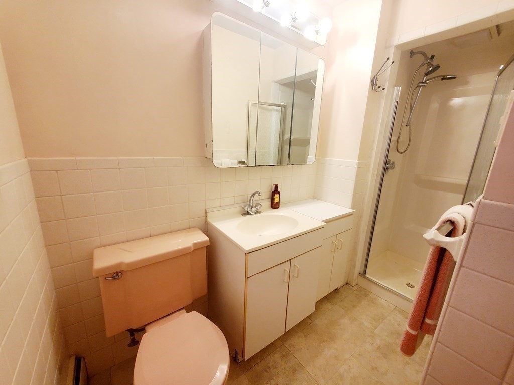 116 Lovejoy Road Andover, MA 01810 - Photo 12 of 23 Gallery Image 12