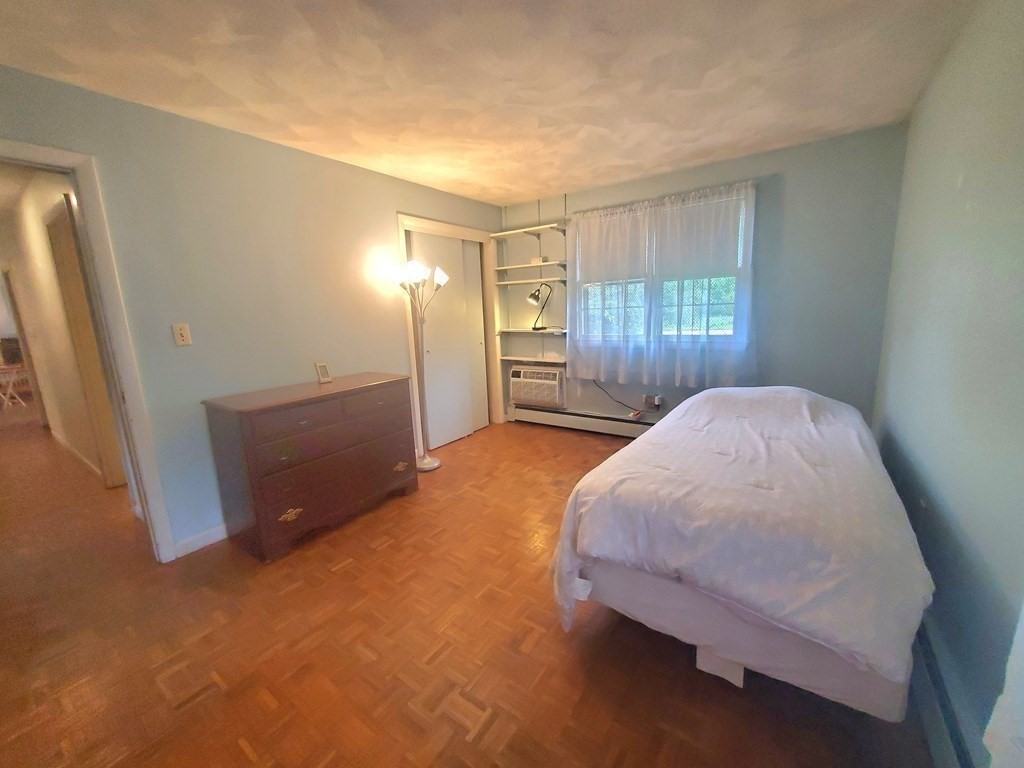 116 Lovejoy Road Andover, MA 01810 - Photo 13 of 23 Gallery Image 13