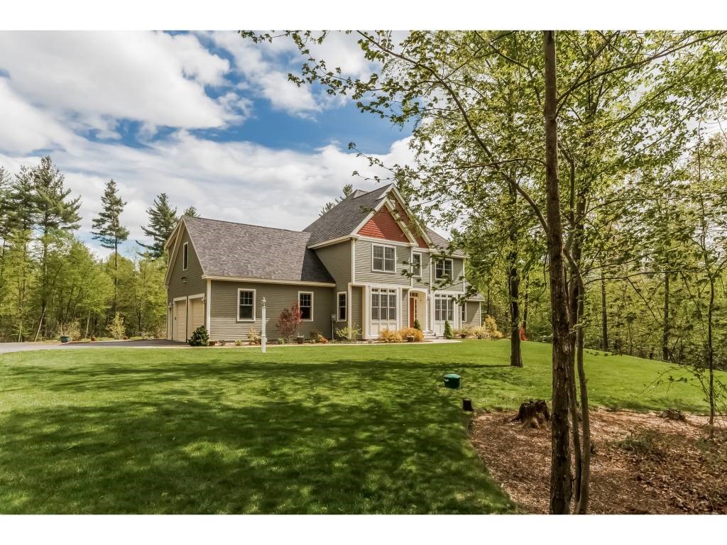 35 Greenleaf Street Merrimack, NH 03054 - Photo 2 of 36