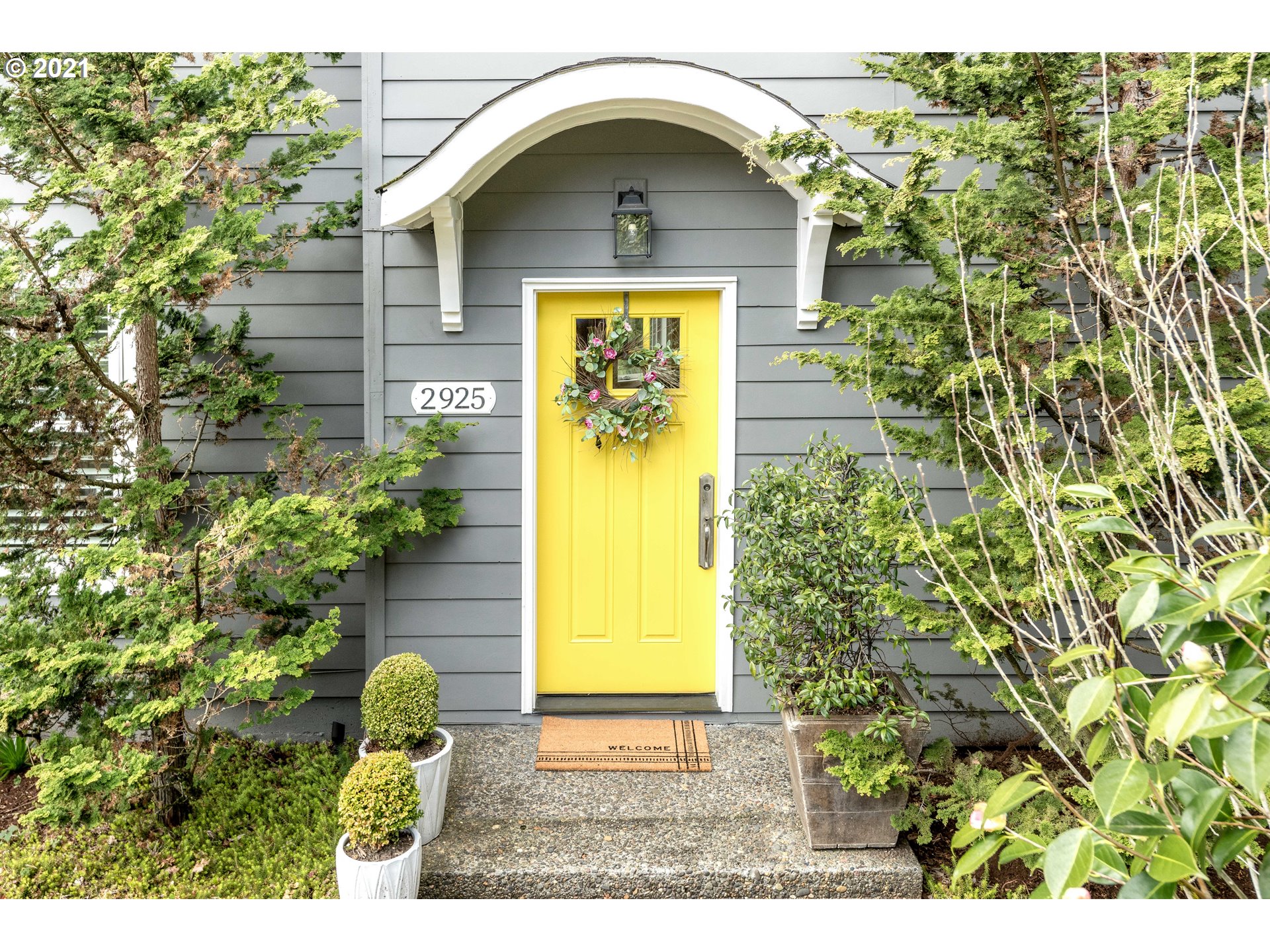 2925 Southwest Ridgewood Avenue Portland, OR 97225 - Photo 1 of 30 Gallery Image 1