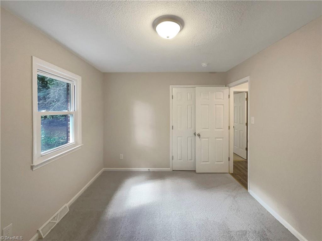 135 Darrell Davis Road Burlington, NC 27217 - Photo 17 of 25 Gallery Image 17