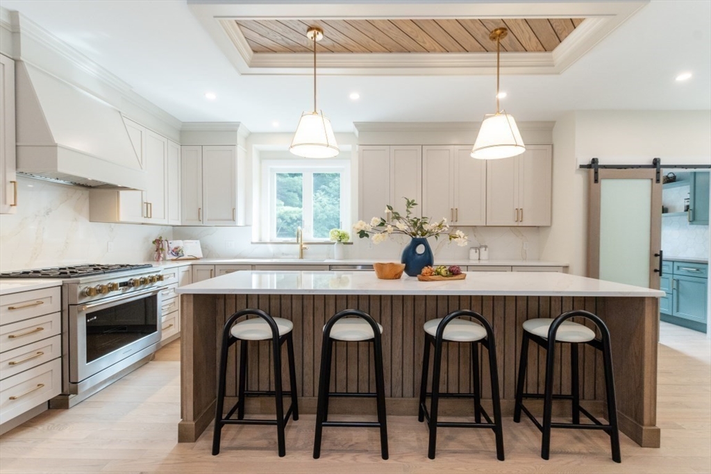 6 Morrison Road Burlington, MA 01803 - Photo 12 of 42 Gallery Image 12