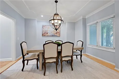 $750,000 | 5005 West 131st Street, Leawood, KS 66209
