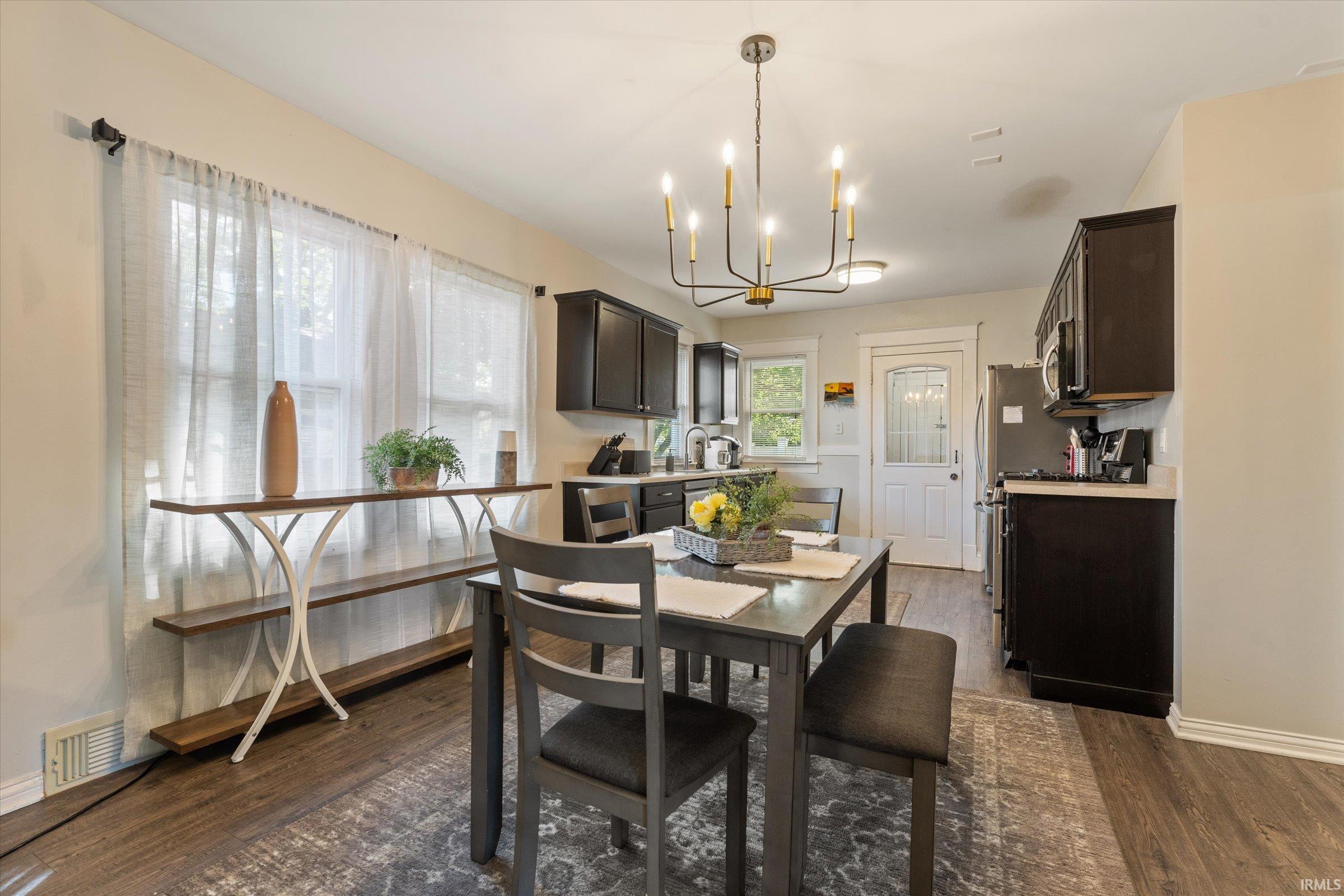 809 Turnock Street South Bend, IN 46617 - Photo 12 of 36