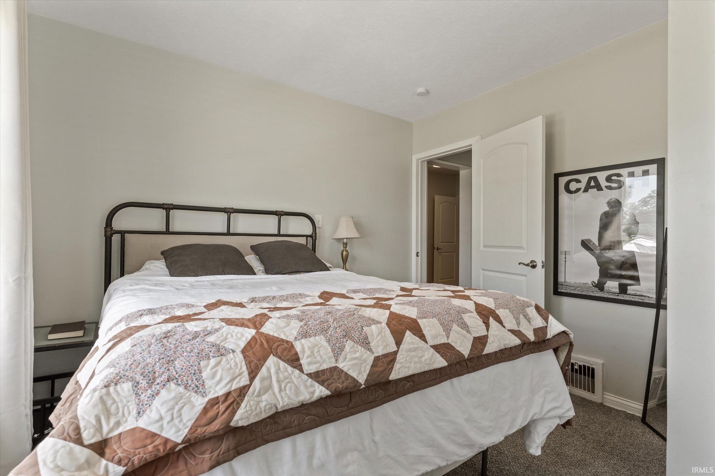 809 Turnock Street South Bend, IN 46617 - Photo 17 of 36