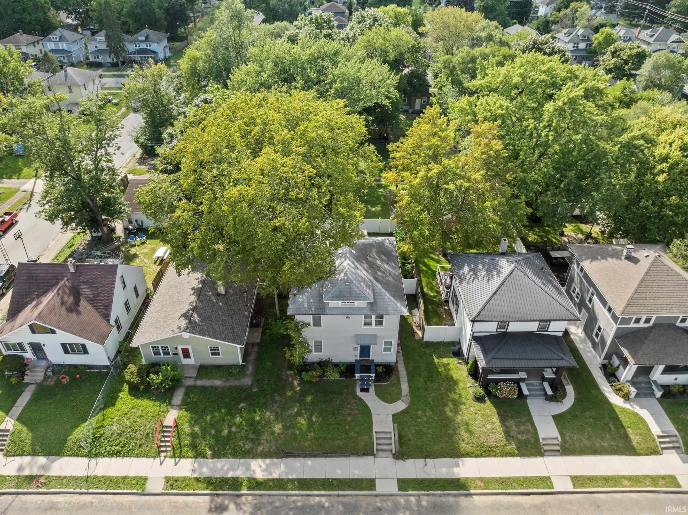 809 Turnock Street South Bend, IN 46617 - Photo 32 of 36