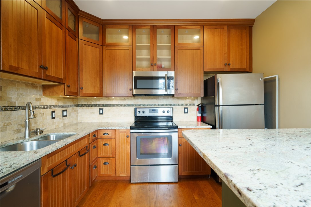 715 Ten Rod Road, Unit E North Kingstown, RI 02852 - Photo 16 of 30