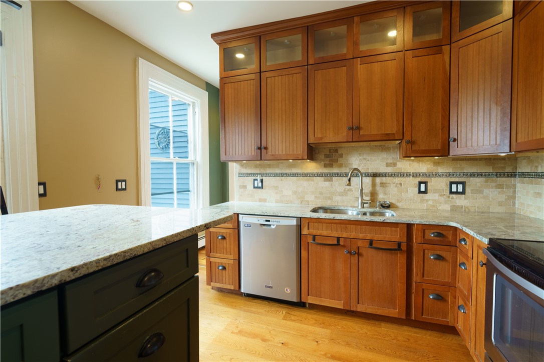 715 Ten Rod Road, Unit E North Kingstown, RI 02852 - Photo 17 of 30