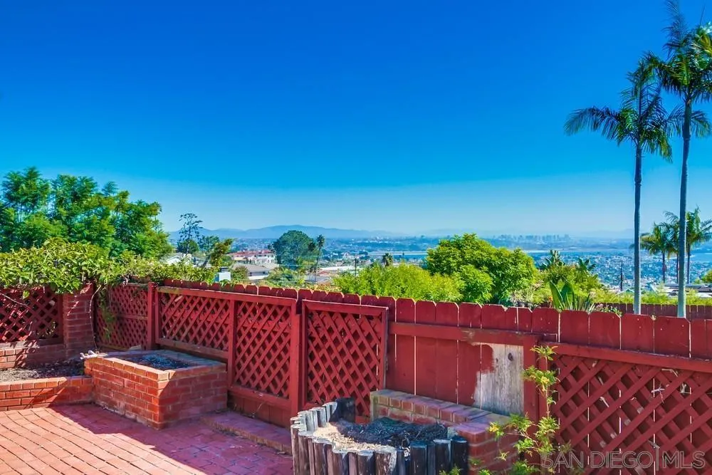 1145 La Jolla Rancho Road La Jolla, CA 92037 - Photo 40 of 45 a view of a chairs on the deck