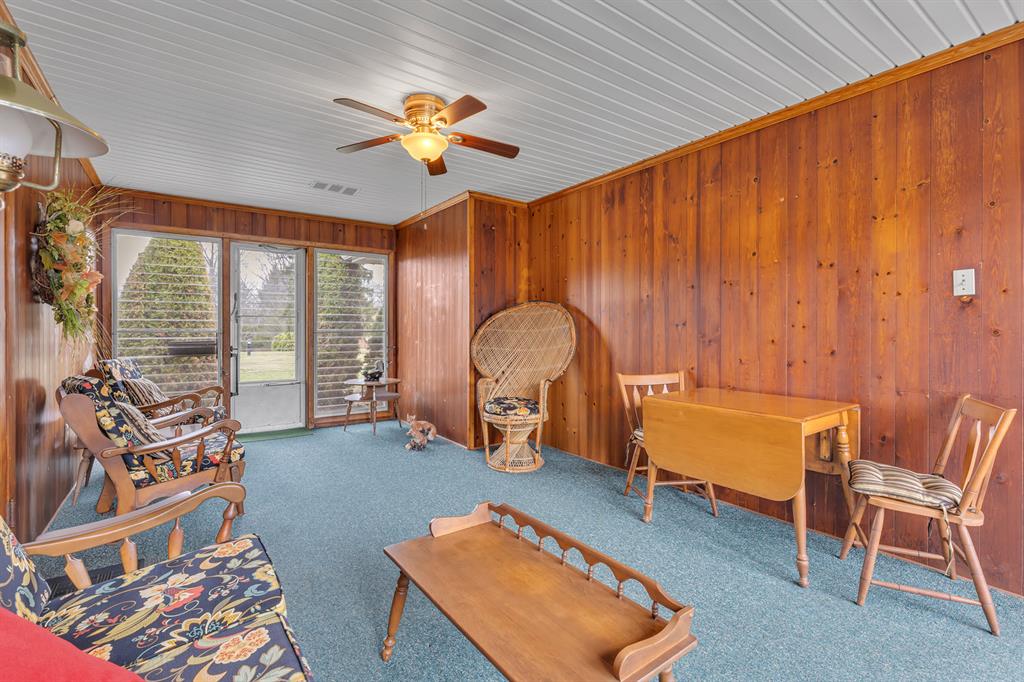 452 Center Grange Road Monaca, PA 15061 - Photo 25 of 34