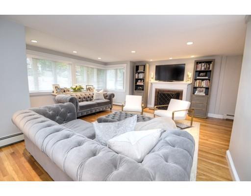 59 Dana Road Reading, MA 01867 - Photo 6 of 25 Gallery Image 6