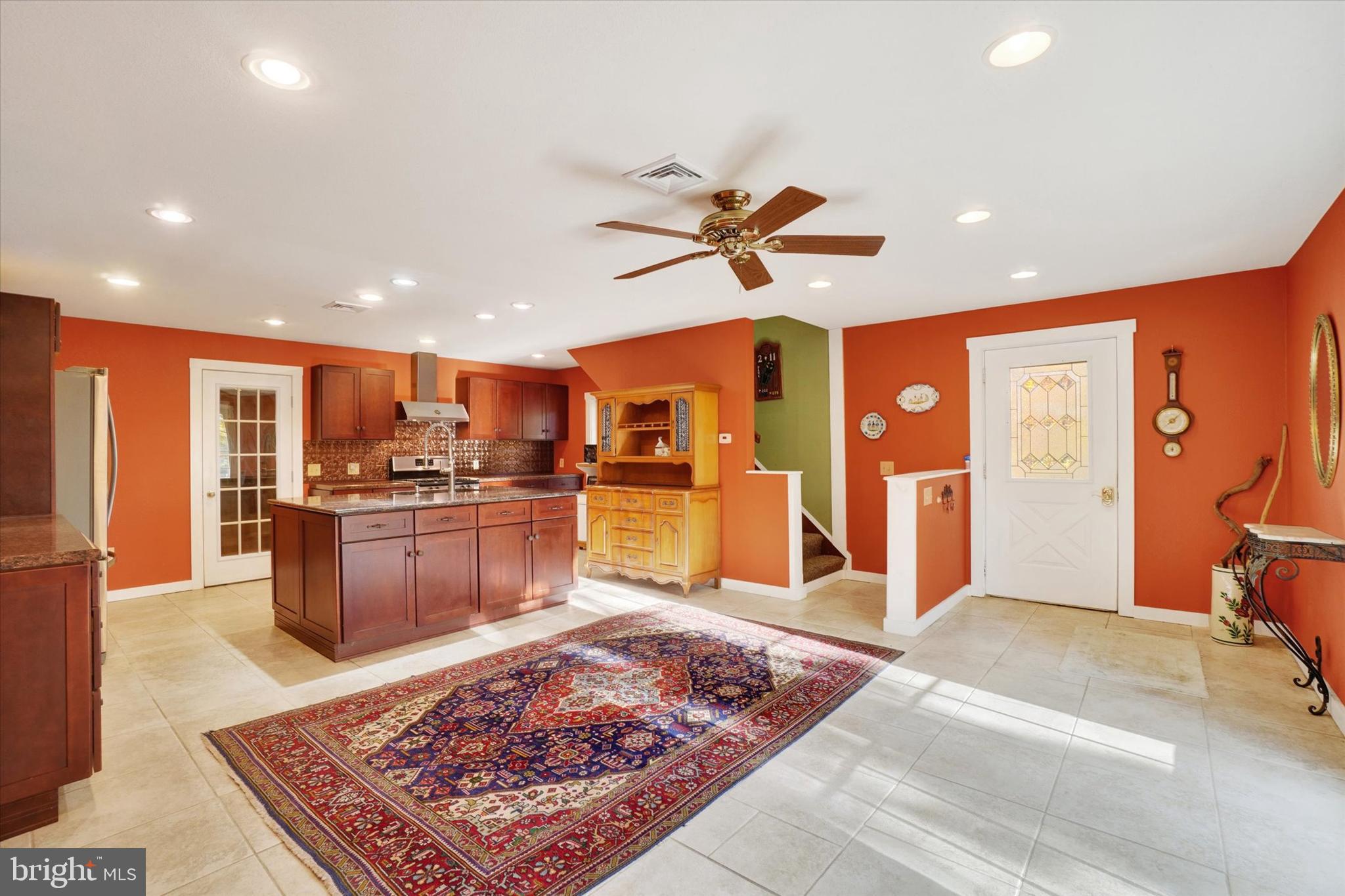 255 Meadow Road York, PA 17406 - Photo 7 of 42 Gallery Image 7