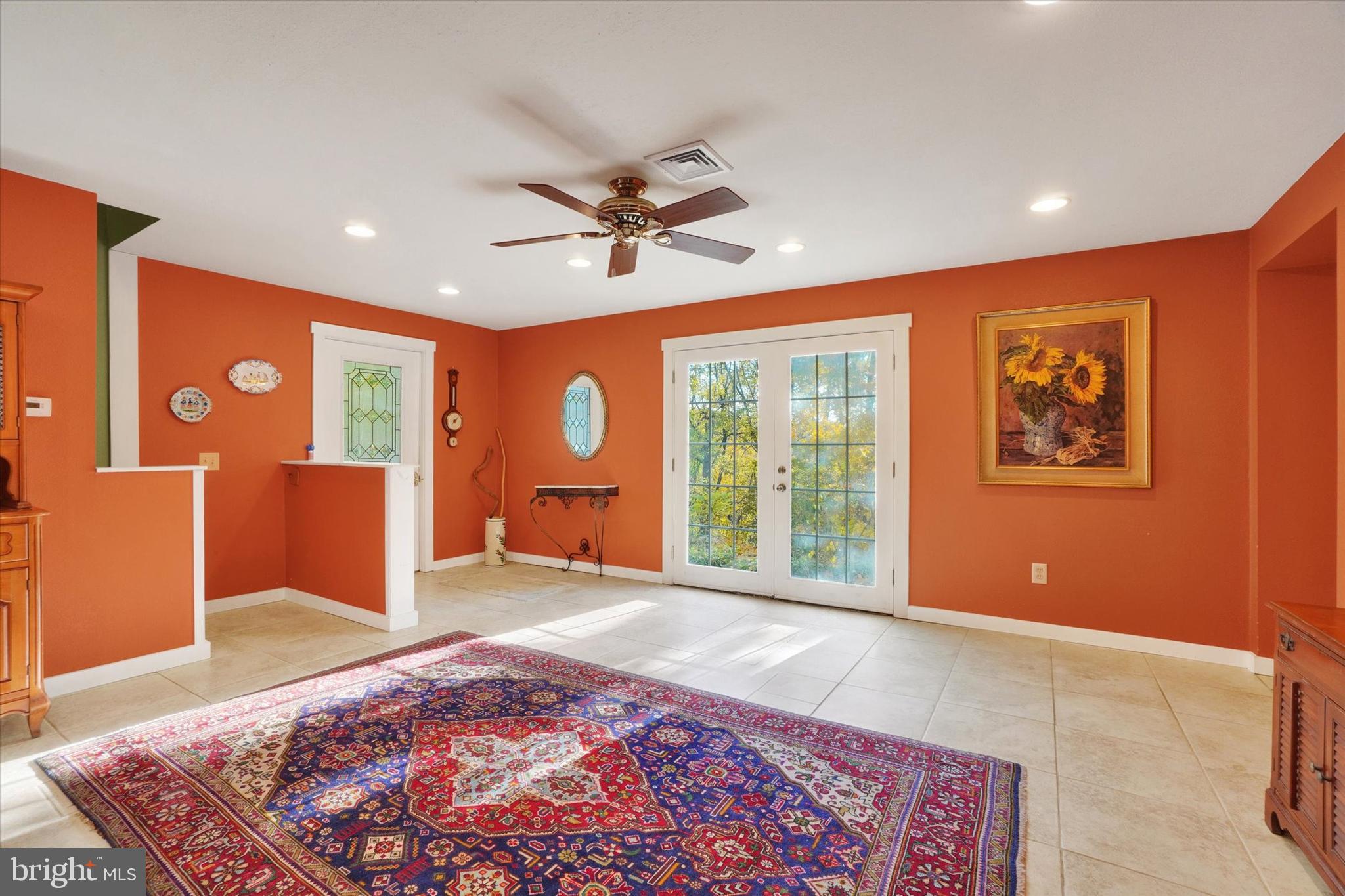 255 Meadow Road York, PA 17406 - Photo 8 of 42 Gallery Image 8