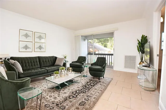 $1,200 | 141 Fernery Road, Unit B5, Lakeland, FL 33809