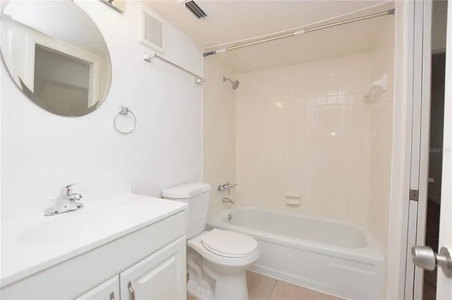 $1,200 | 141 Fernery Road, Unit B5, Lakeland, FL 33809