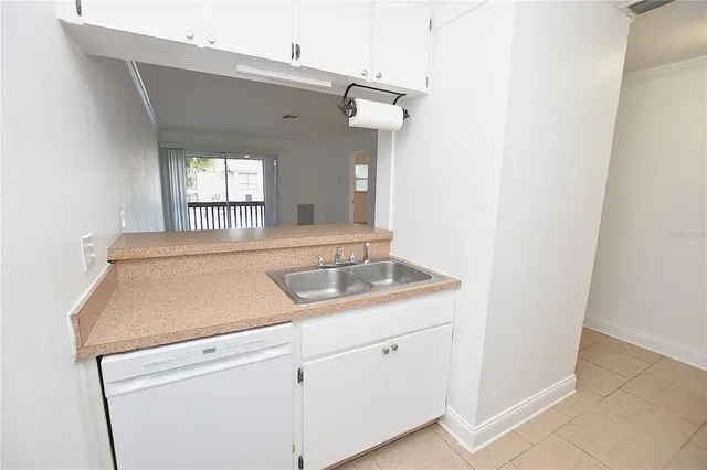 $1,200 | 141 Fernery Road, Unit B5, Lakeland, FL 33809