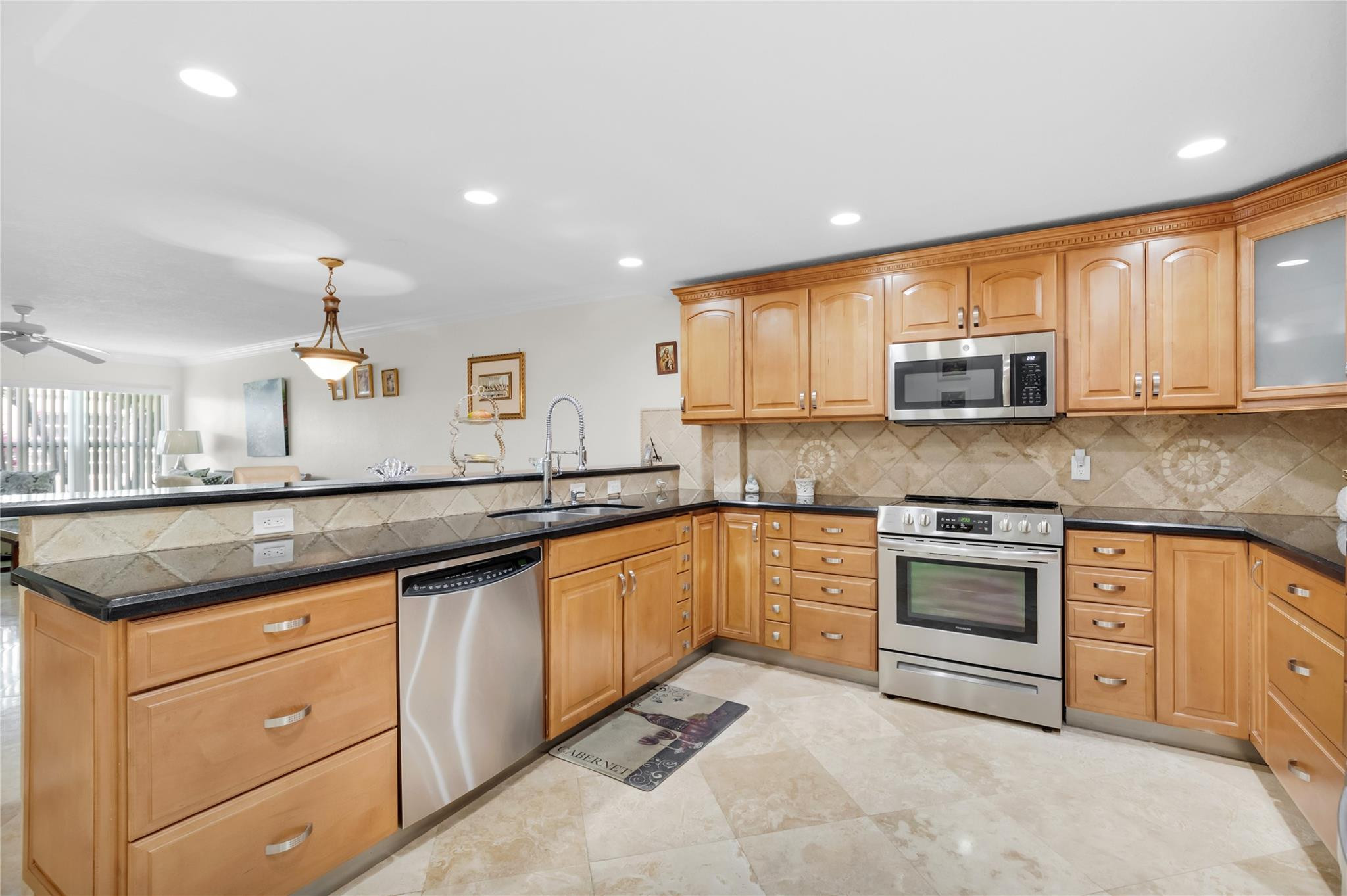 18940 Stewart Circle, Unit 2 Boca Raton, FL 33496 - Photo 7 of 40 Photo 7