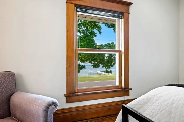 $849,900 | 936 Memorial Drive, Sturgeon Bay, WI 54235