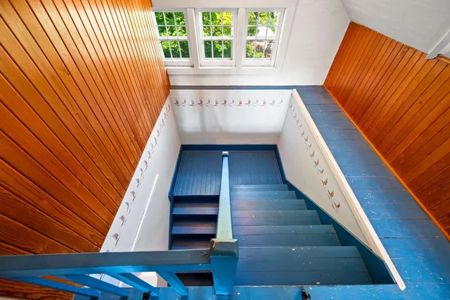 $849,900 | 936 Memorial Drive, Sturgeon Bay, WI 54235