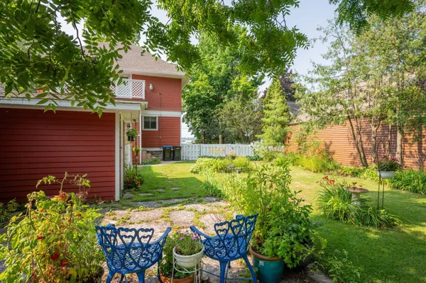 $825,000 | 936 Memorial Drive, Sturgeon Bay, WI 54235