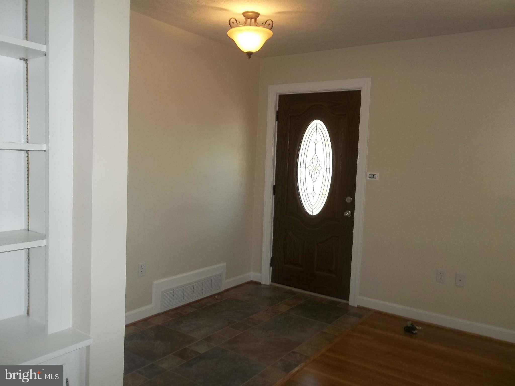 1010 Braxton Road Front Royal, VA 22630 - Photo 10 of 30 Interior (General)