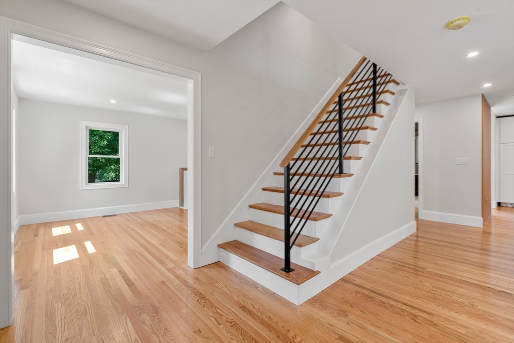 34 Coolidge Road Belmont, MA 02478 - Photo 11 of 42 Gallery Image 11